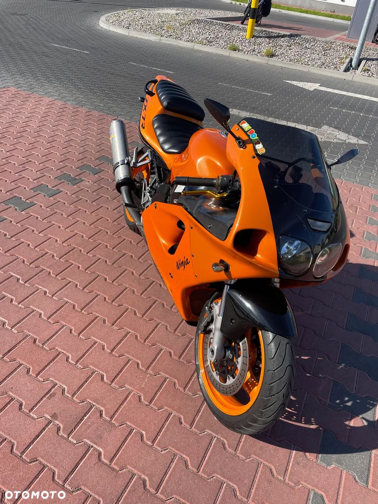 Kawasaki ZXR - 10