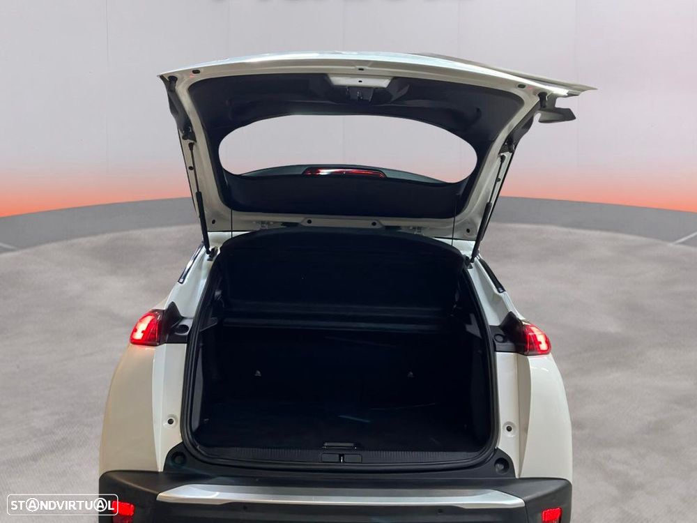 Peugeot 2008 1.2 PureTech Allure - 18