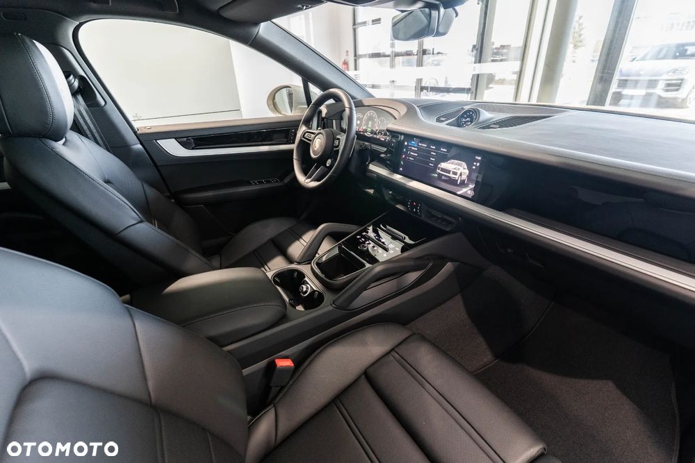 Porsche Cayenne E-Hybrid PHEV - 13