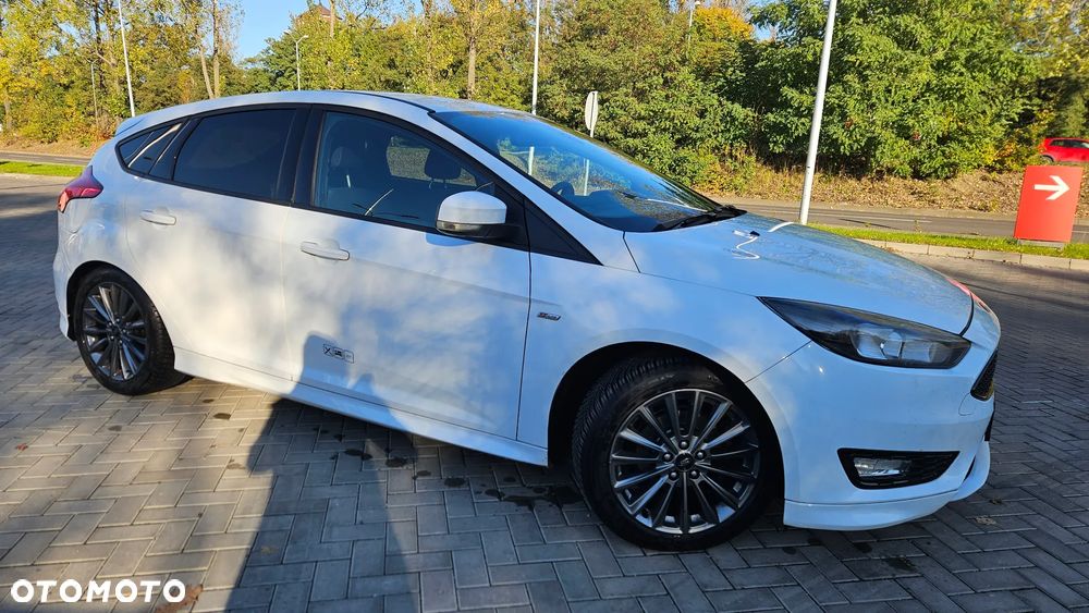 Ford Focus 1.5 EcoBoost ST-Line ASS - 5