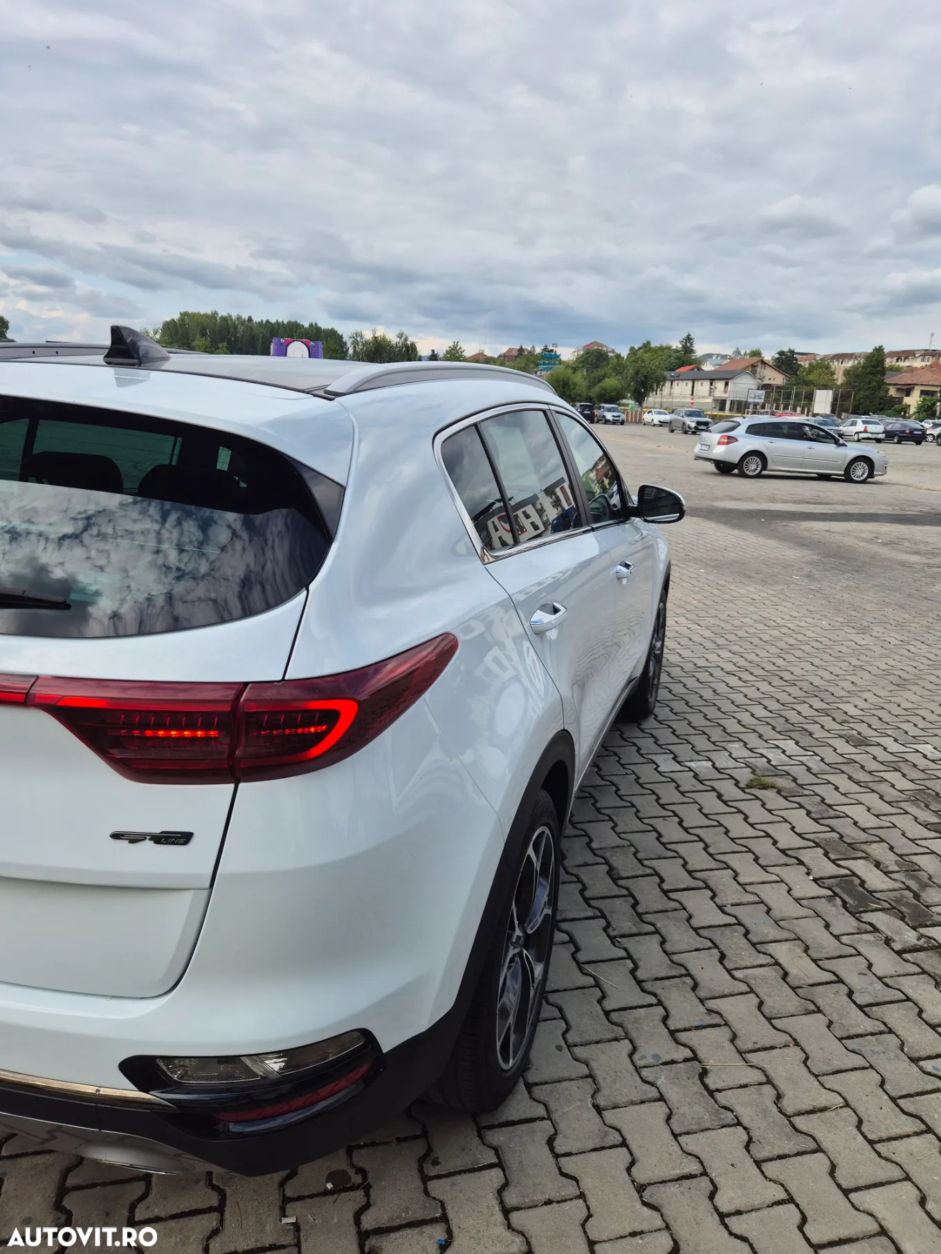Kia Sportage 1.6 DSL MHEV 7DCT HP 4x2 GT Line - 16