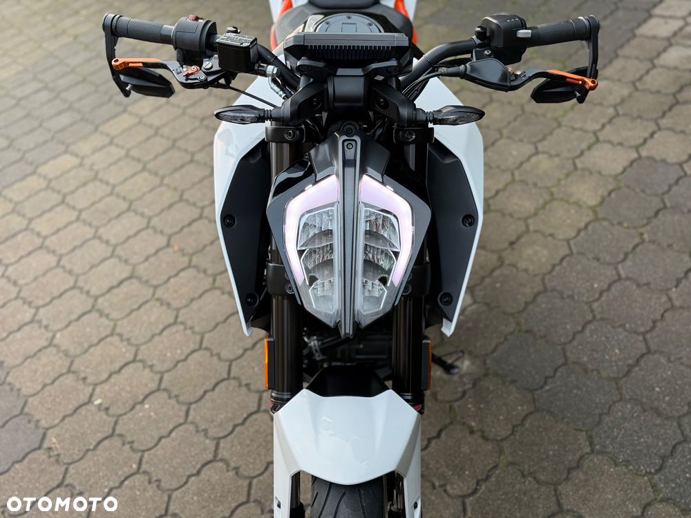 KTM Duke - 22