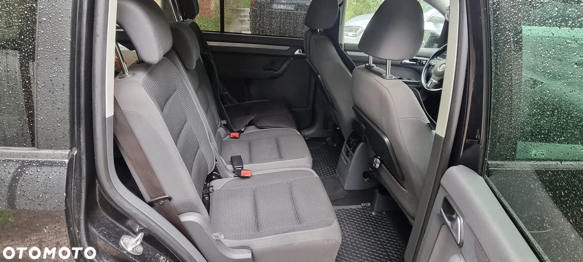 Volkswagen Touran 1.6 TDI DPF Comfortline DSG - 8