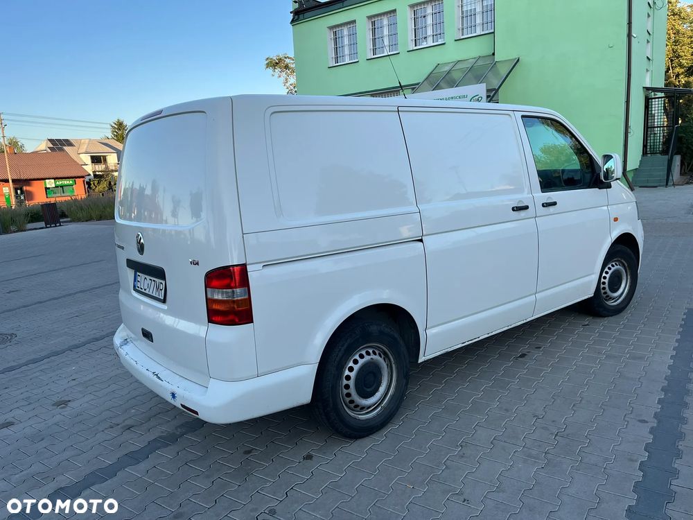 Volkswagen Transporter T5 TDI L1H1 - 4
