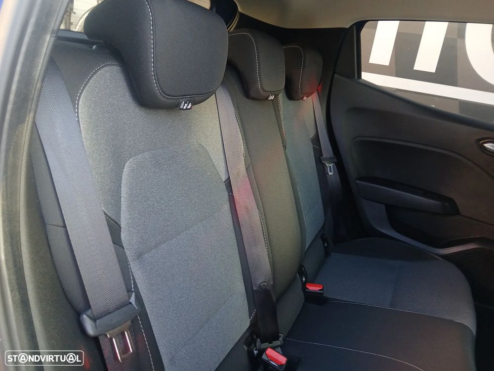 Renault Clio 1.0 TCe Techno Bi-Fuel - 20