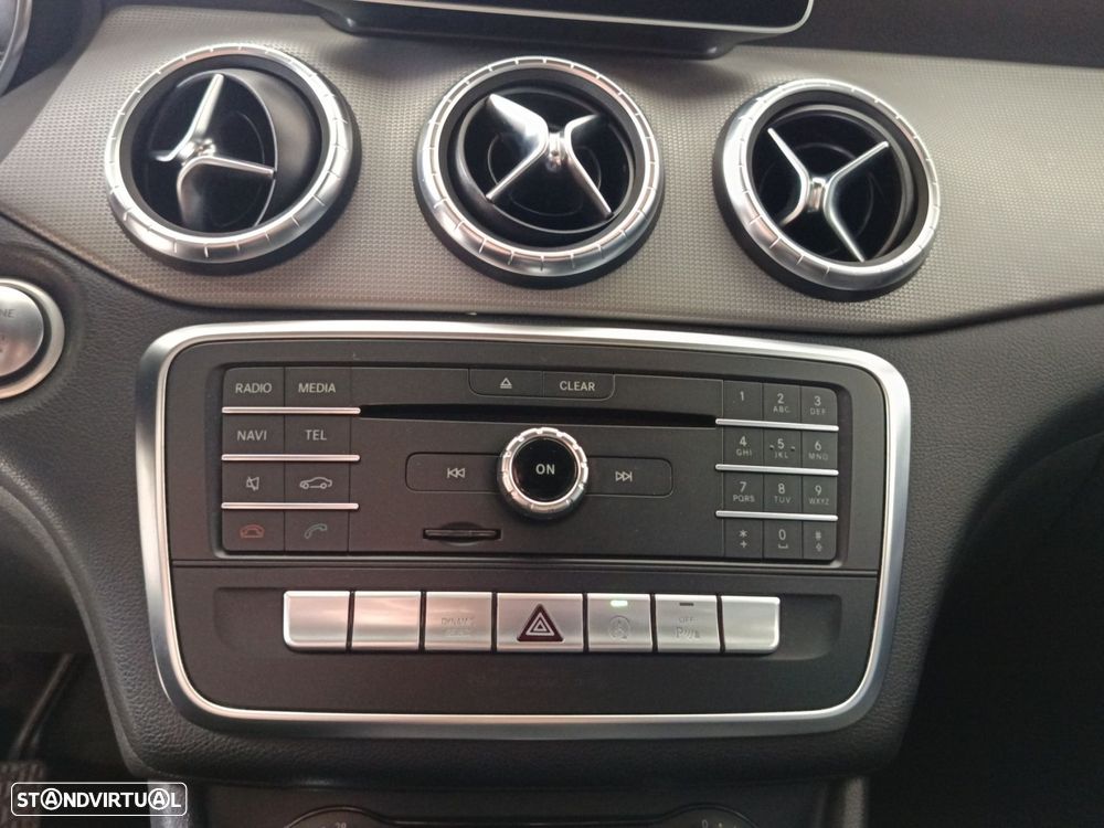 Mercedes-Benz CLA 180 - 20
