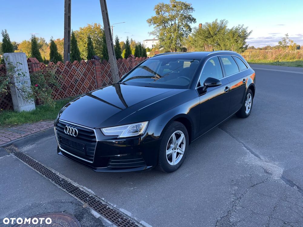 Audi A4 Avant 2018 photo 2