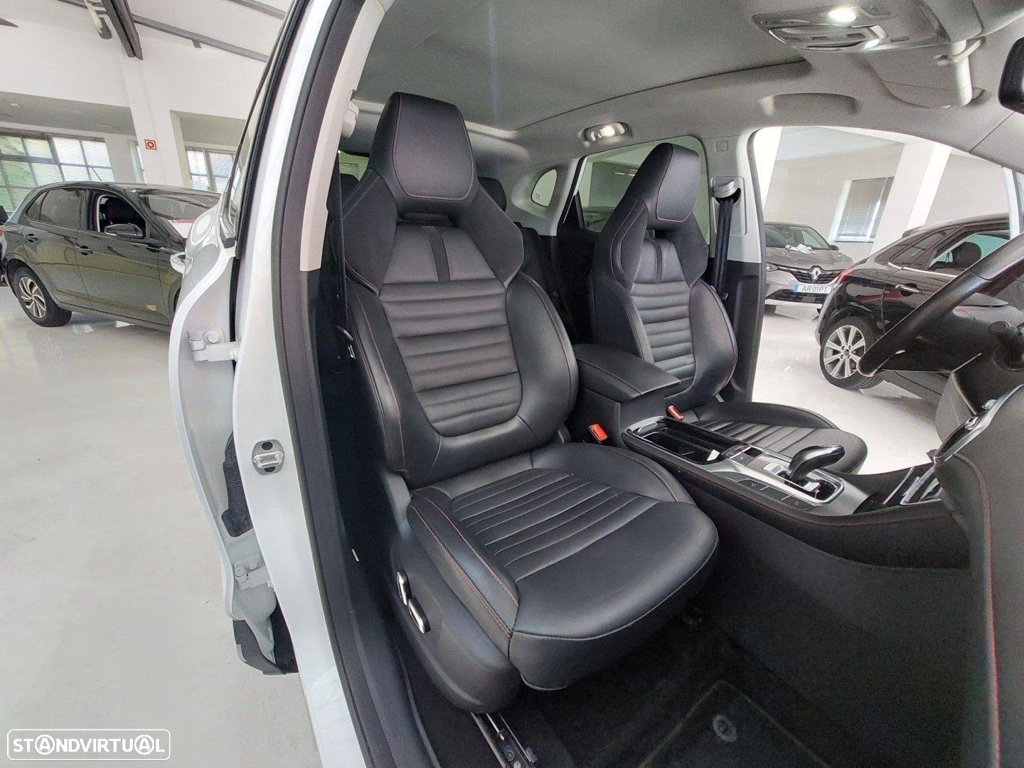 MG EHS PHEV Luxury - 20