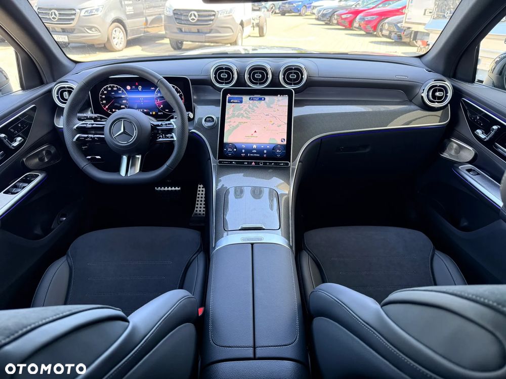 Mercedes-Benz GLC - 11