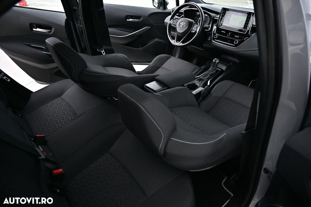 Toyota Corolla 1.8 Hybrid Business Edition - 21