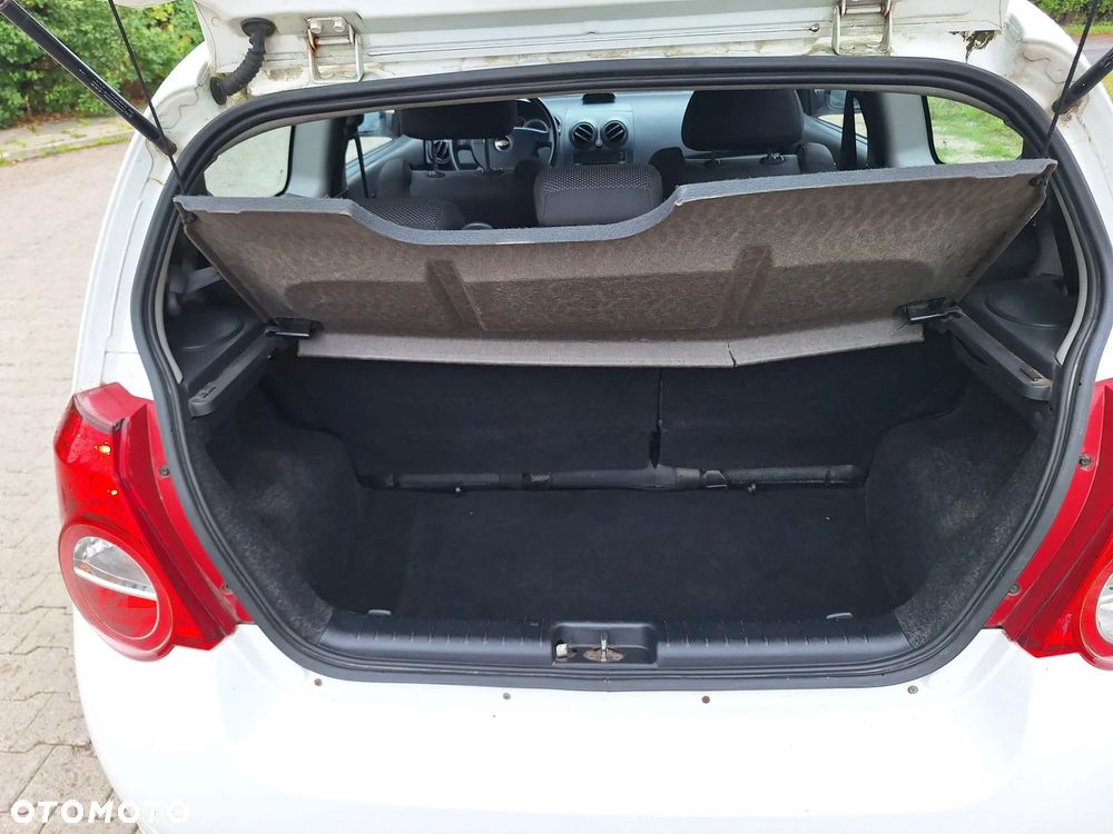 Chevrolet Aveo 1.2 16V Base+ - 24
