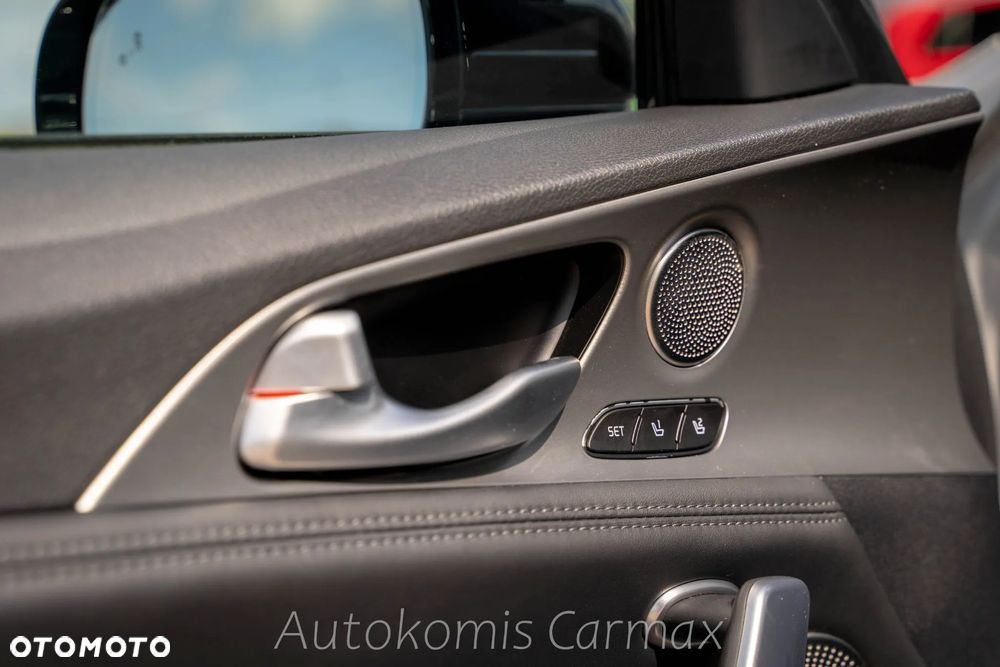 Kia Stinger 3.3 T-GDI V6 GT AWD - 21