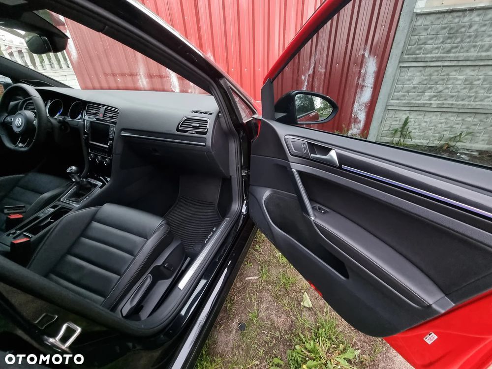 Volkswagen Golf R 4Motion (BlueMotion Technology) - 15