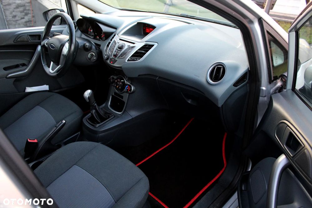 Ford Fiesta 1.25 Silver X (Trend) EU5 - 16