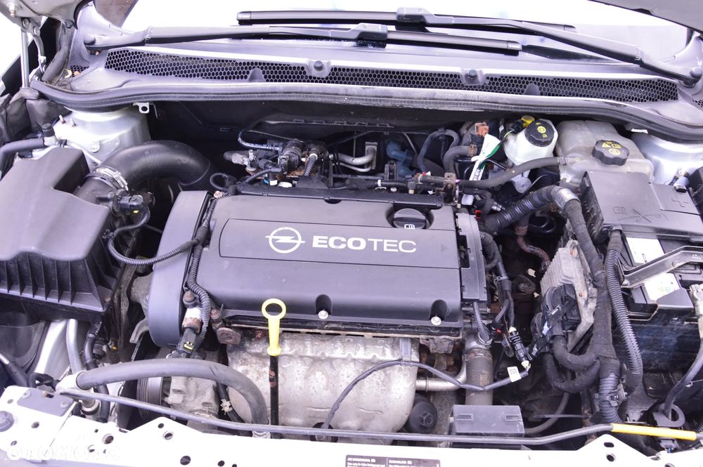Opel Astra - 20