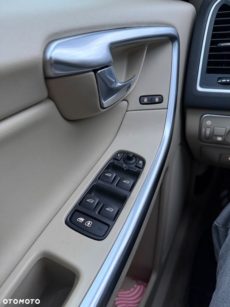 Volvo XC 60 D3 Drive-E Summum - 13