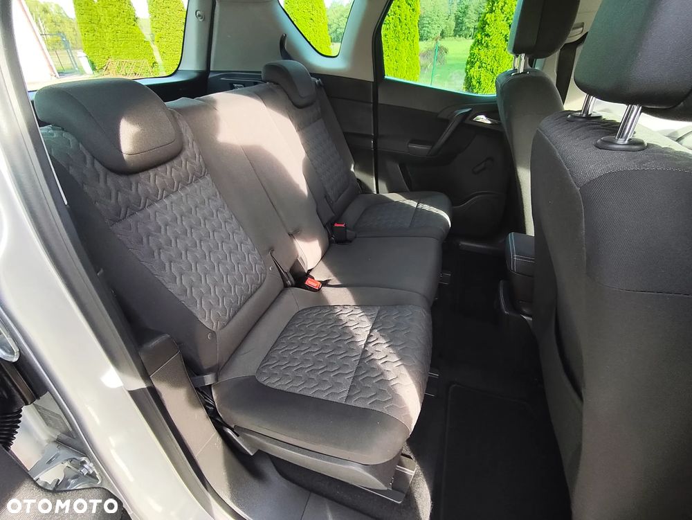 Opel Meriva - 16
