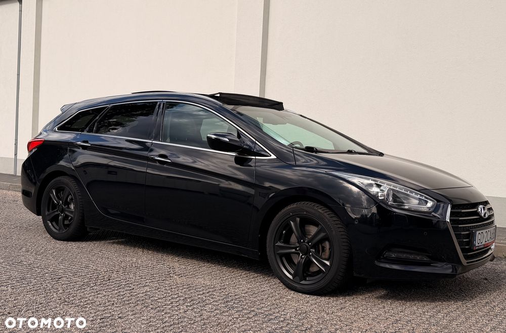 Hyundai i40 Kombi 2.0 Premium - 1