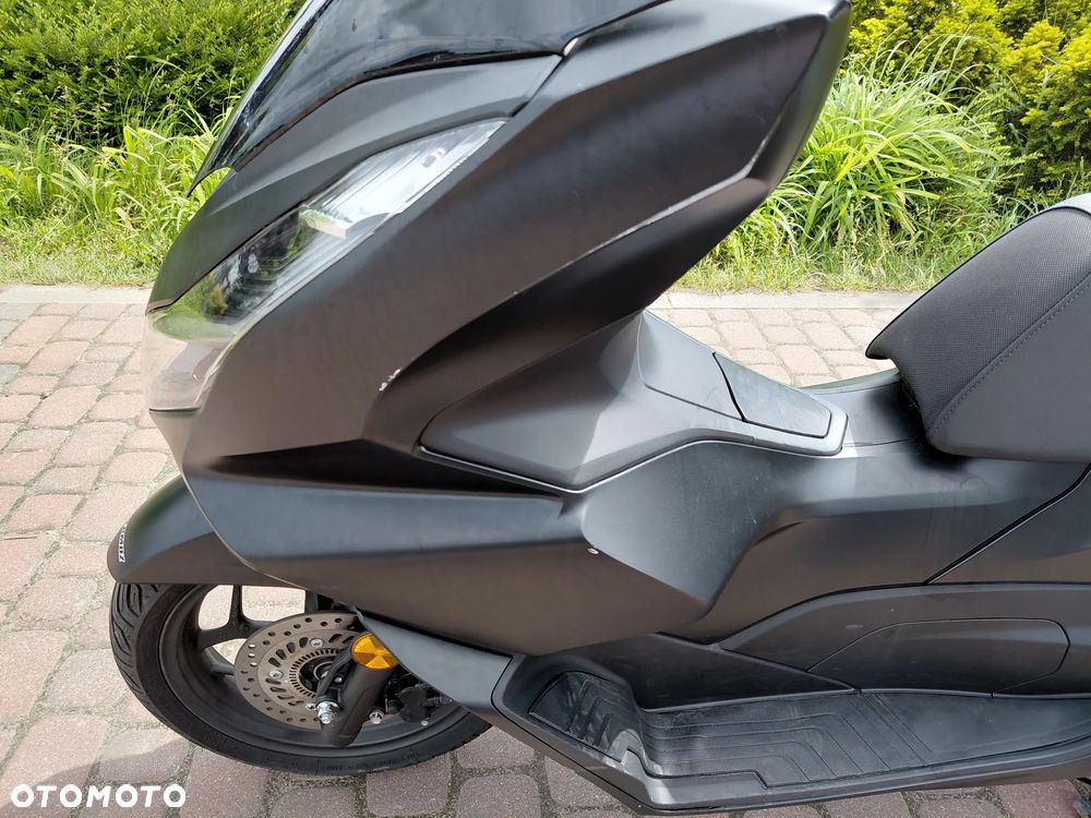 Honda PCX - 13