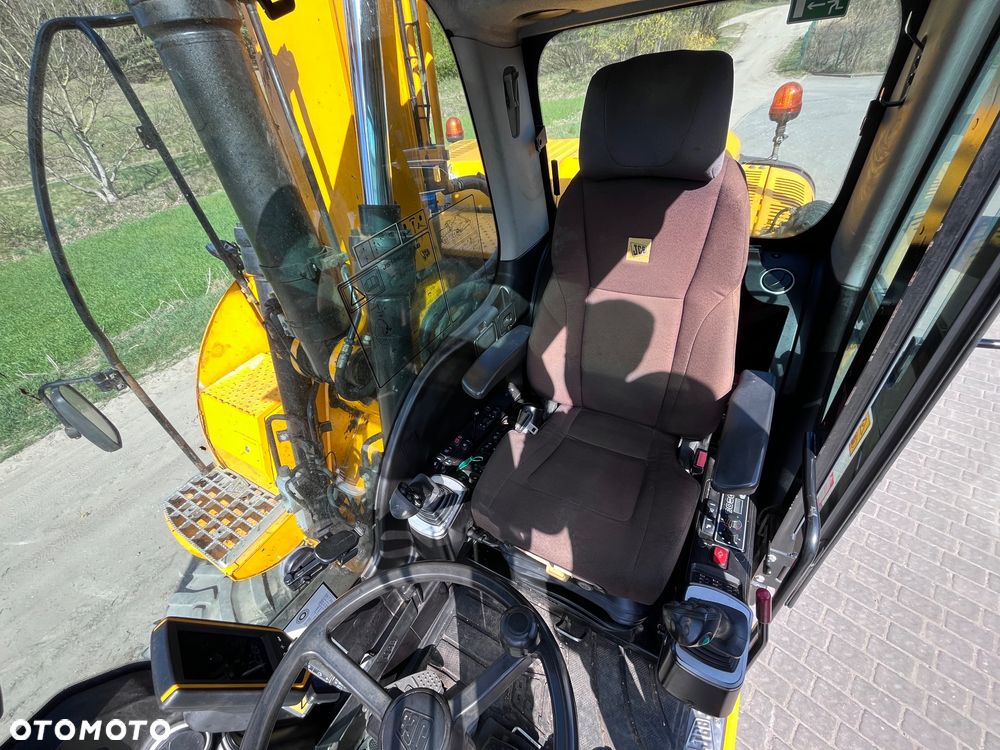 JCB JS 145W - 27