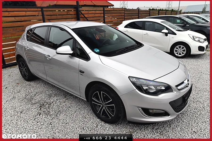 Opel Astra 1.4 T Sport S&S - 8