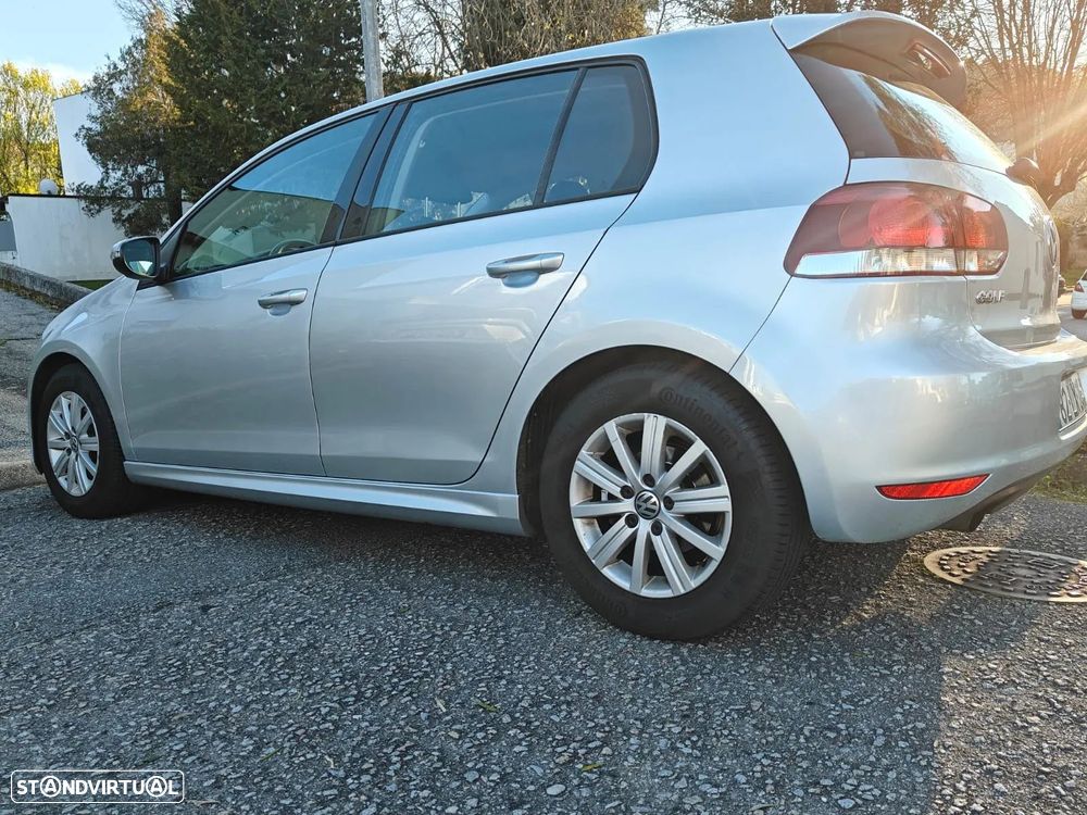 VW Golf 1.6 TDi Trendline BlueMotion - 7