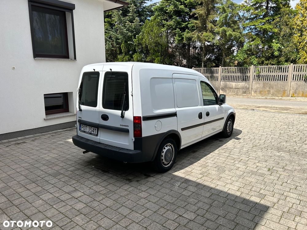Opel Combo - 4