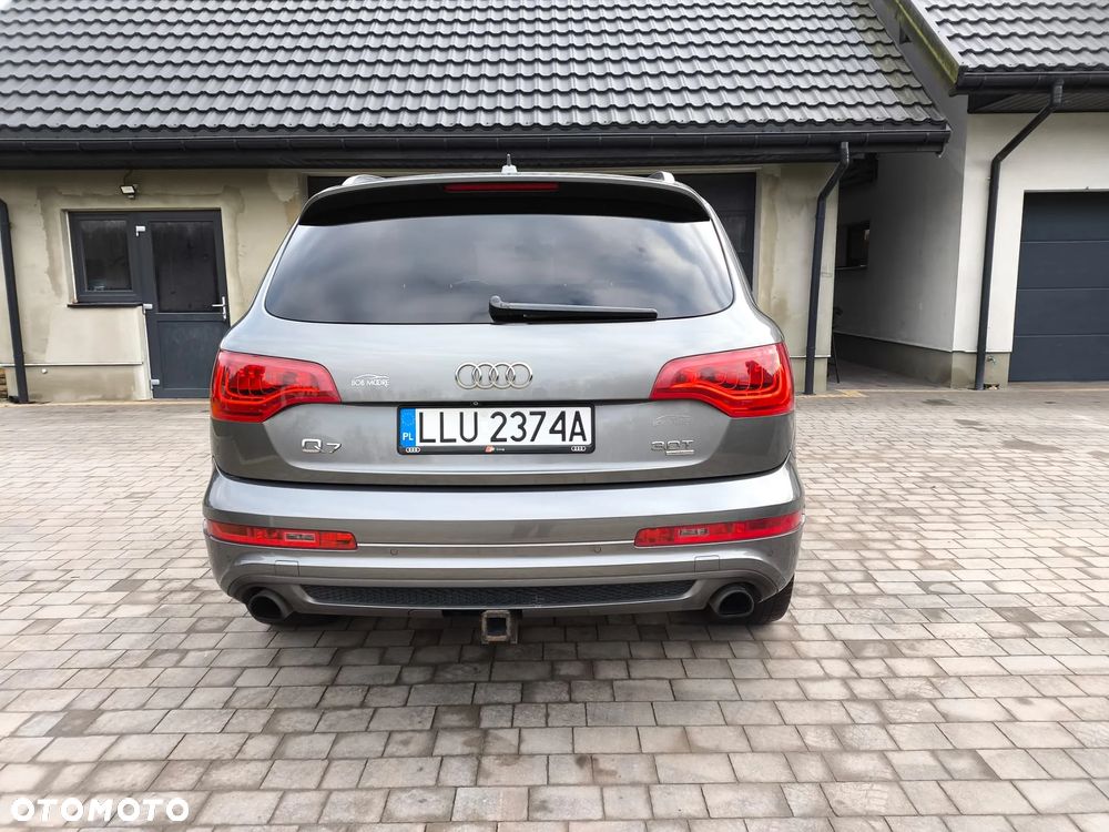 Audi Q7 3.0 TFSI Quattro Tiptronic - 28