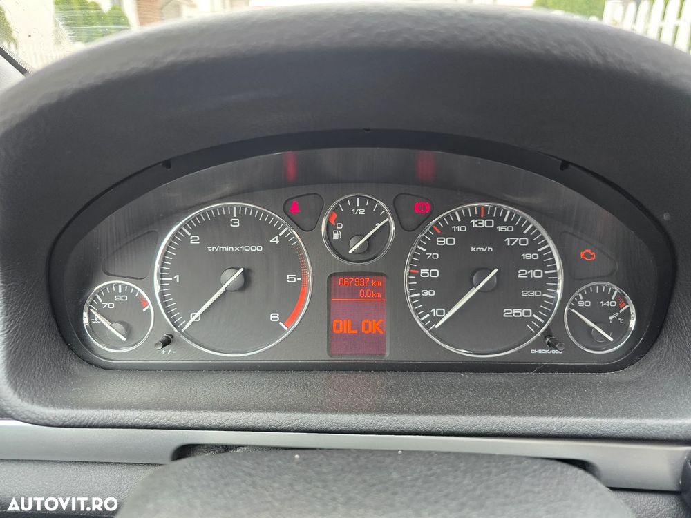 Peugeot 407 2.0HDi ST Confort - 7