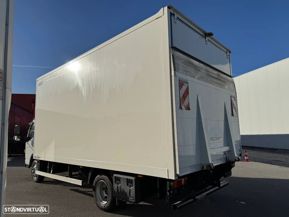 Mitsubishi FUSO CANTER 7C15 - 4