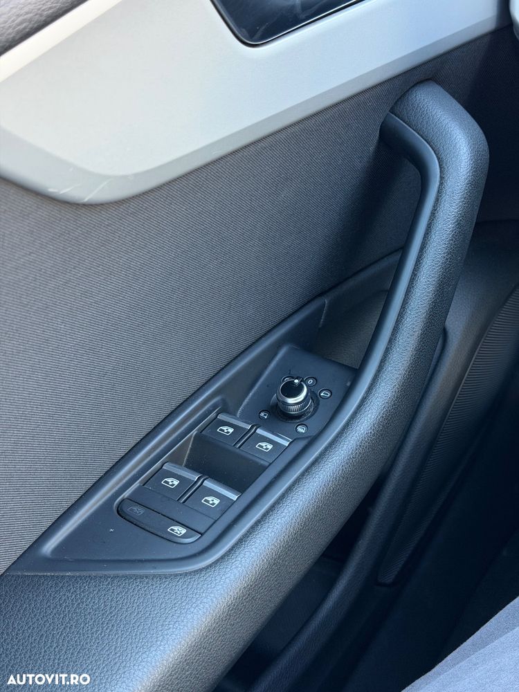 Audi A4 35 TDI S tronic - 24