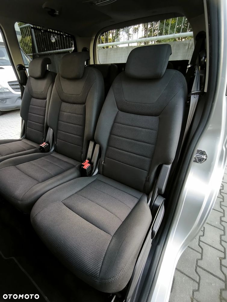 Ford Galaxy 2.0 TDCi Titanium - 12