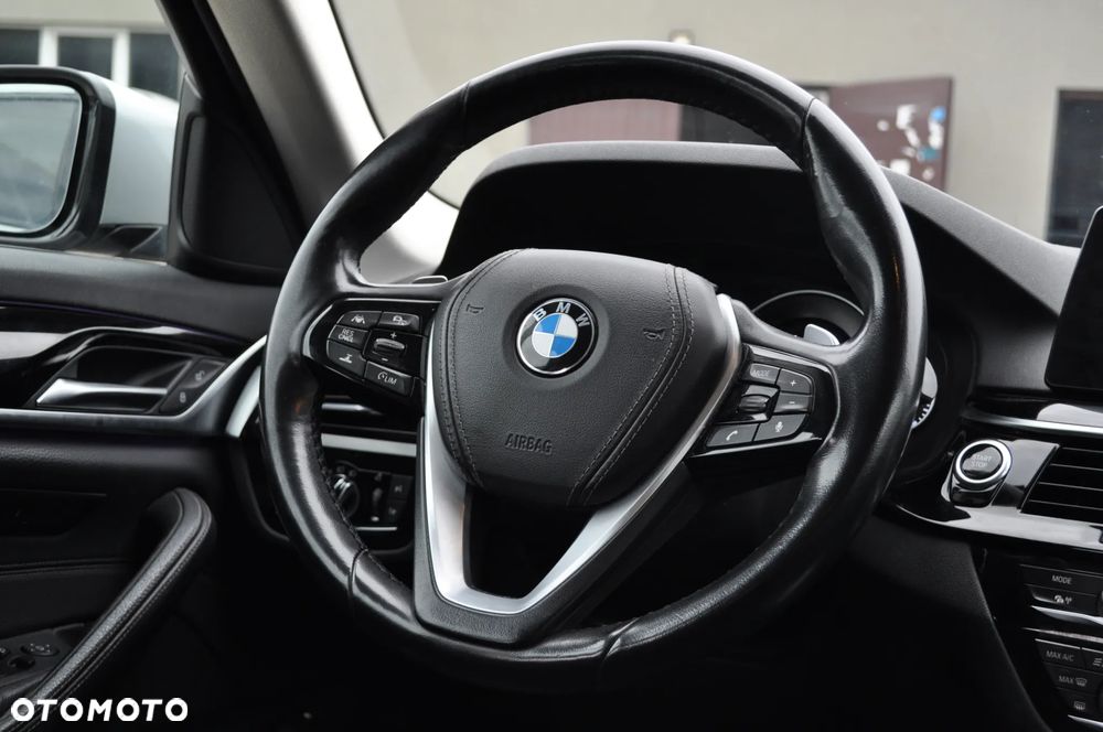 BMW Seria 5 - 11