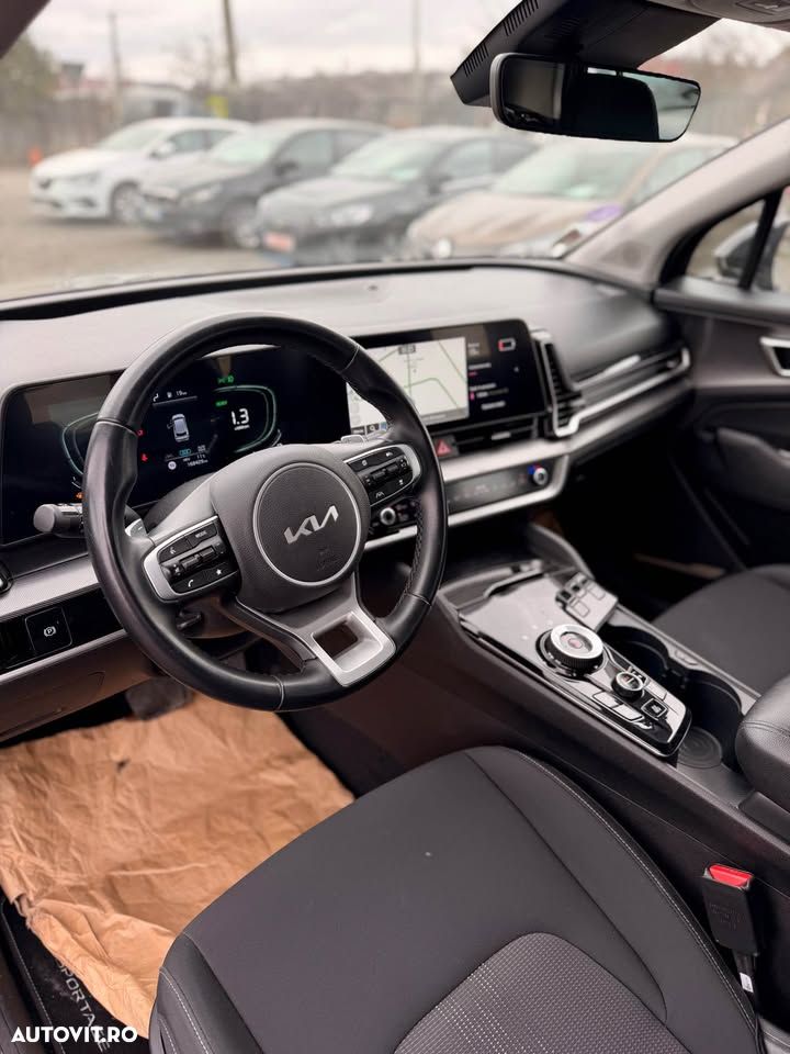 KIA Sportage 2023 — imagine 8
