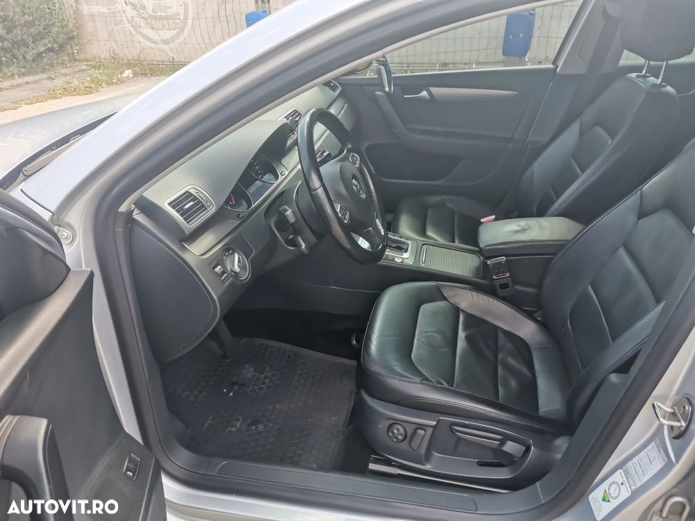 Volkswagen Passat 2.0 Blue TDI DSG SCR Comfortline - 12