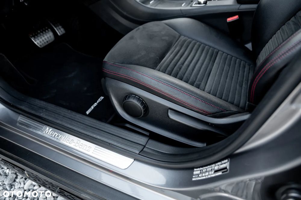 Mercedes-Benz GLA 250 4Matic 7G-DCT AMG Line - 21