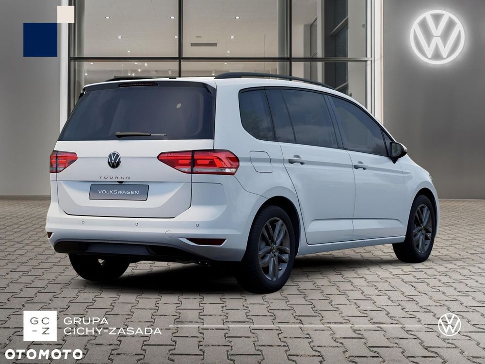 Volkswagen Touran - 5