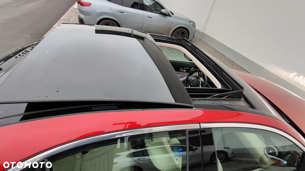 Mercedes-Benz Klasa C 300 4MATIC 9G-TRONIC - 28