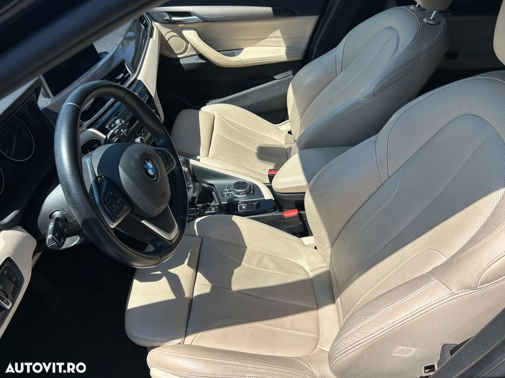 BMW X1 xDrive20i AT Advantage - 11
