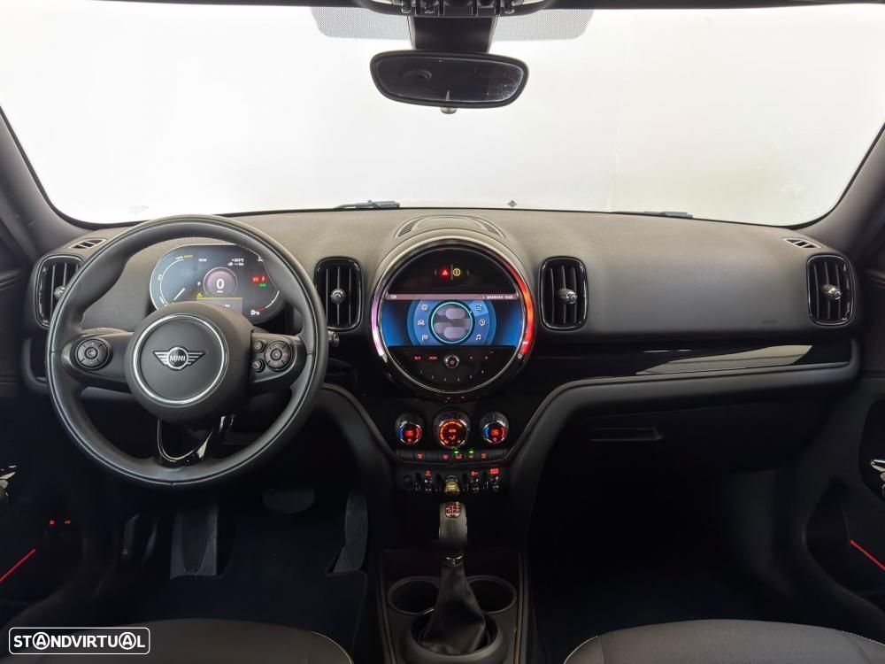 MINI Countryman Cooper SE Premium Essential Auto - 34