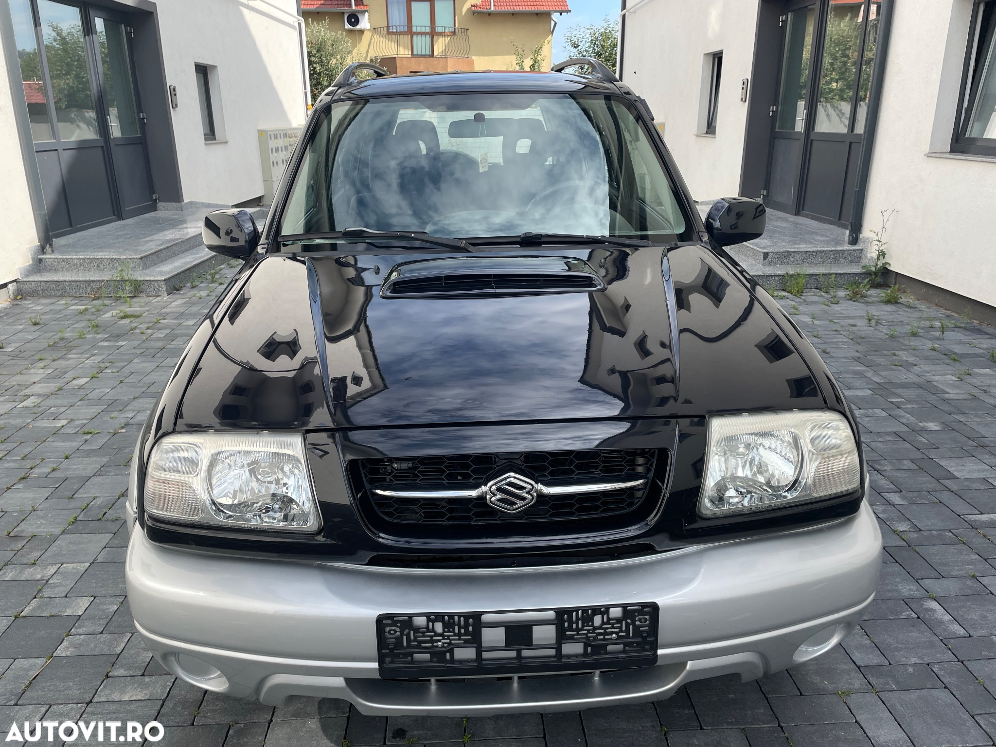 Suzuki Grand Vitara 2.0 TD A/C - 2