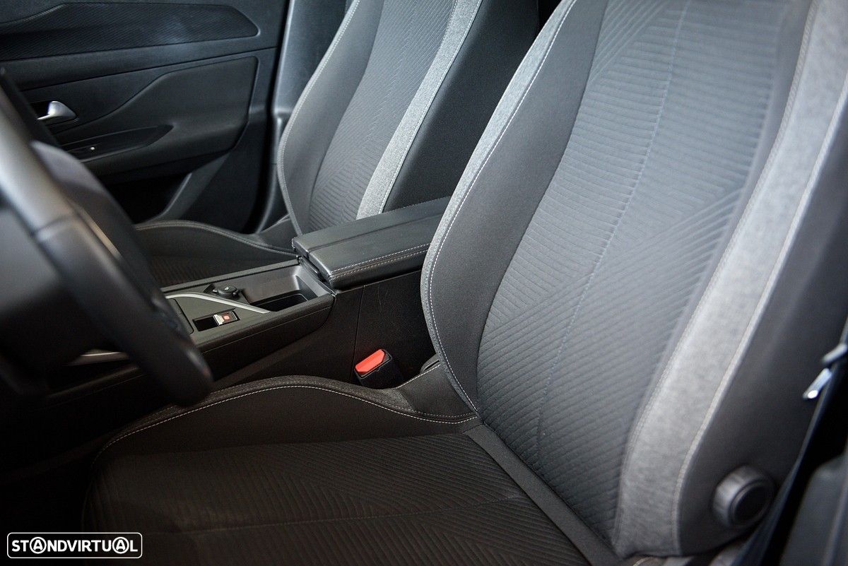 Peugeot 308 1.2 PureTech Active Pack - 22