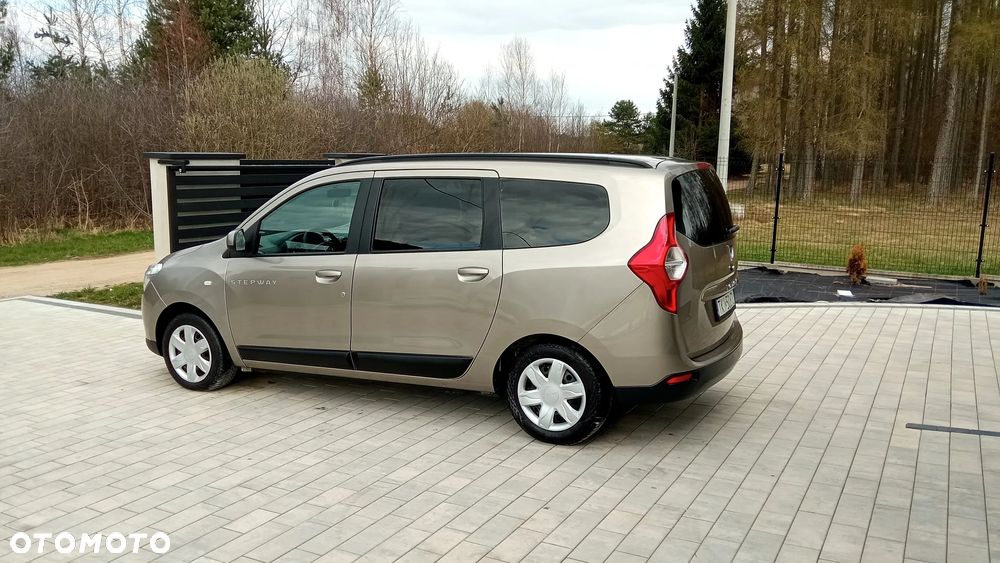 Dacia Lodgy 1.6 MPI 85 Ambiance - 6