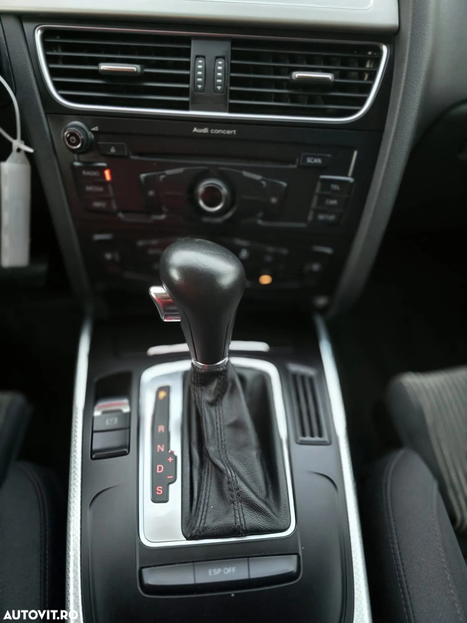 Audi A4 Avant 2.0 TDI Multitronic - 17