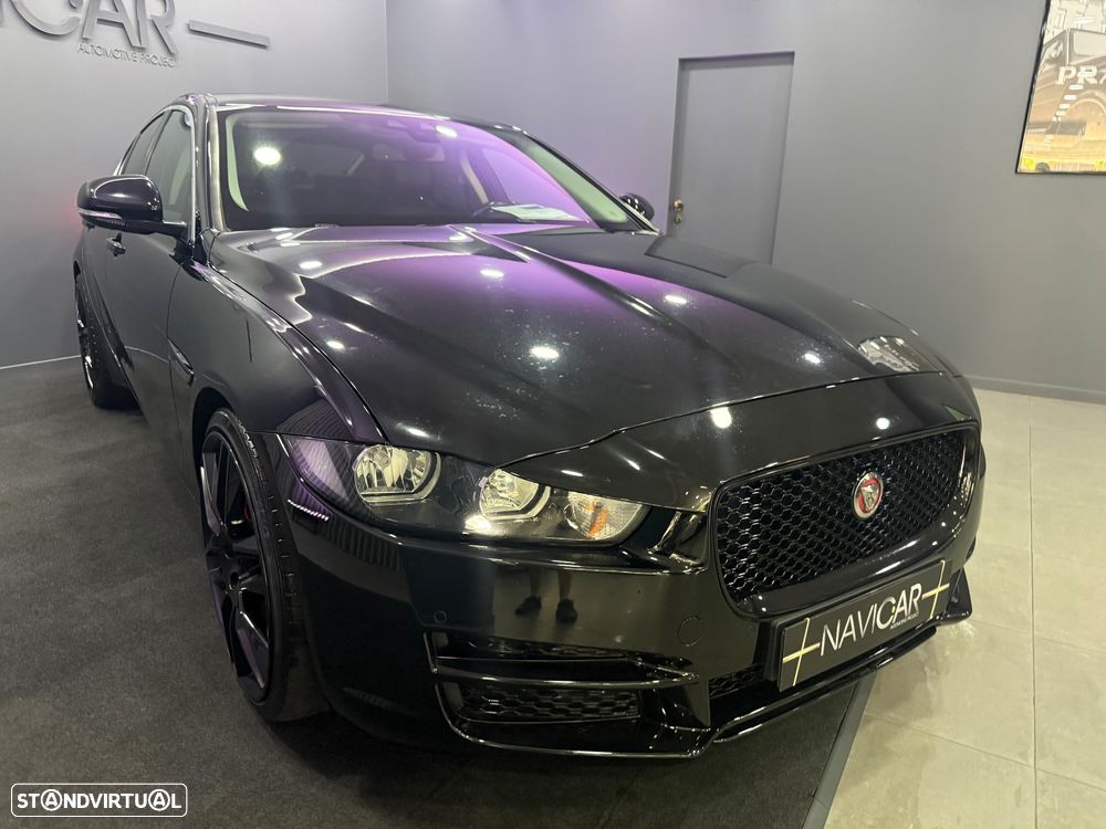 Jaguar XE 2.0 D Portfolio Aut. - 12