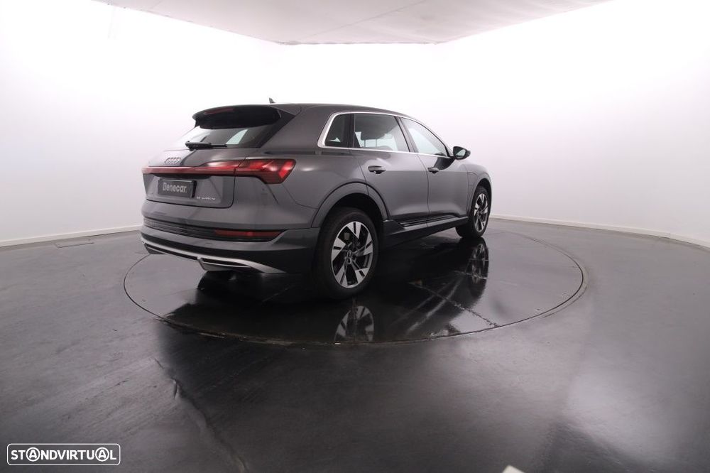 Audi e-tron 55 quattro S line - 7