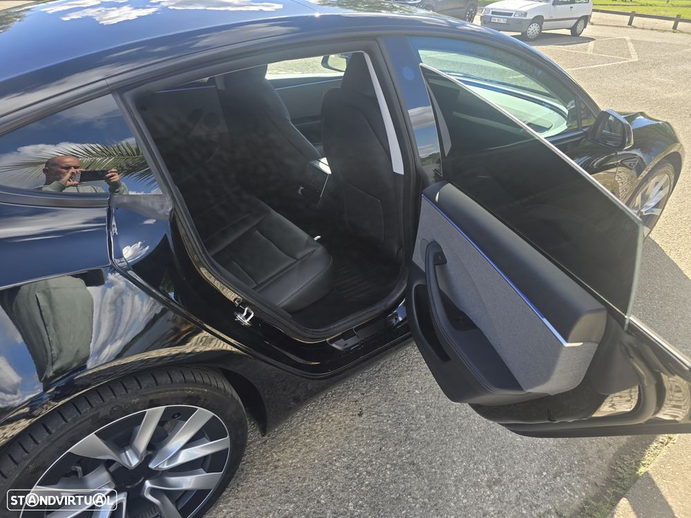 Tesla Model 3 Tração Traseira Premium - 23