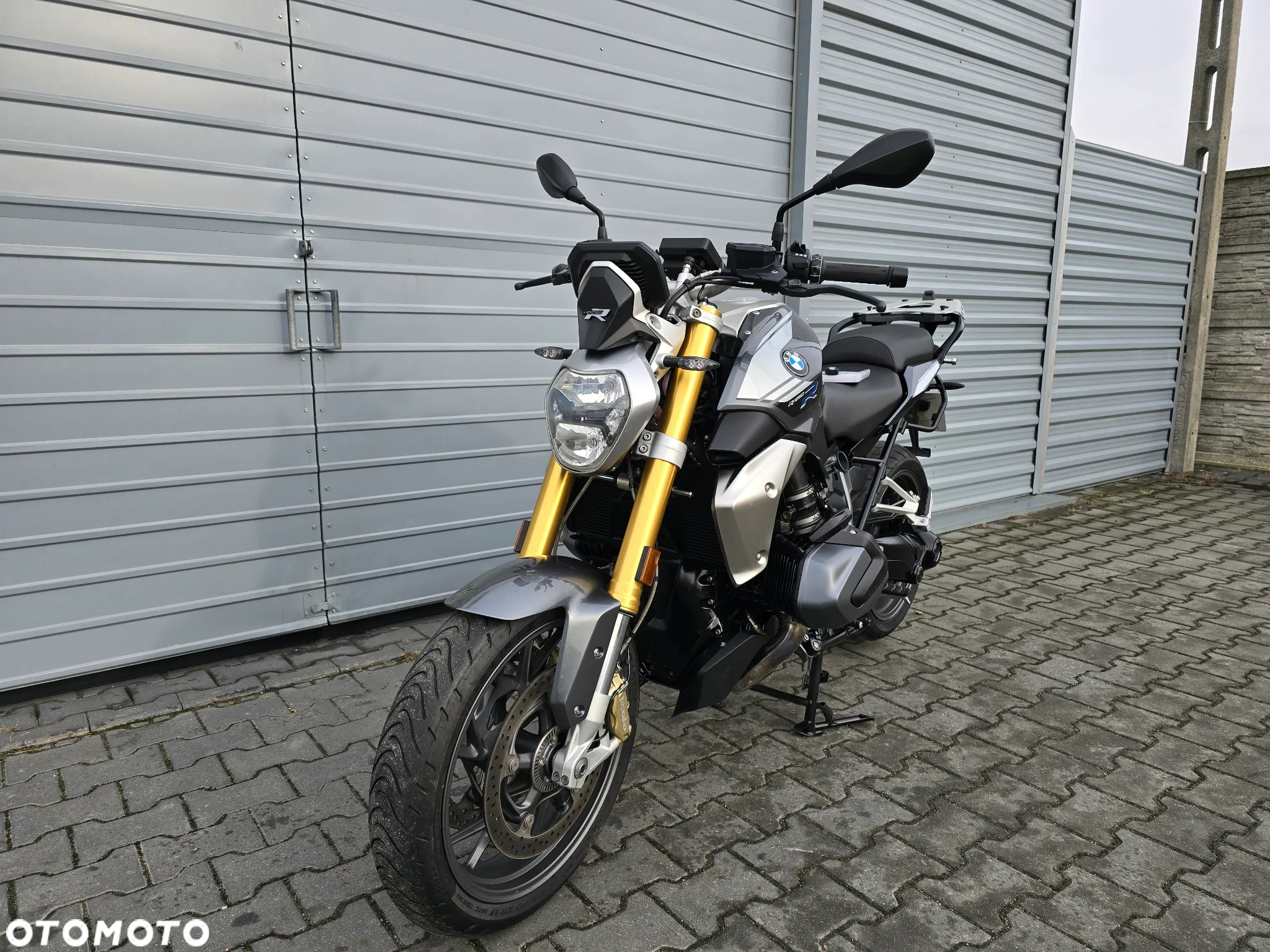 BMW R - 13