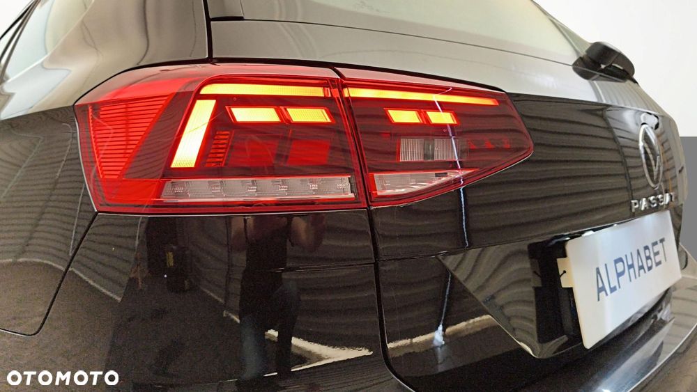 Volkswagen Passat 2.0 TSI Elegance DSG - 34