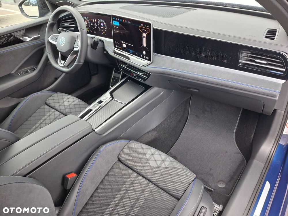 Volkswagen Passat - 21
